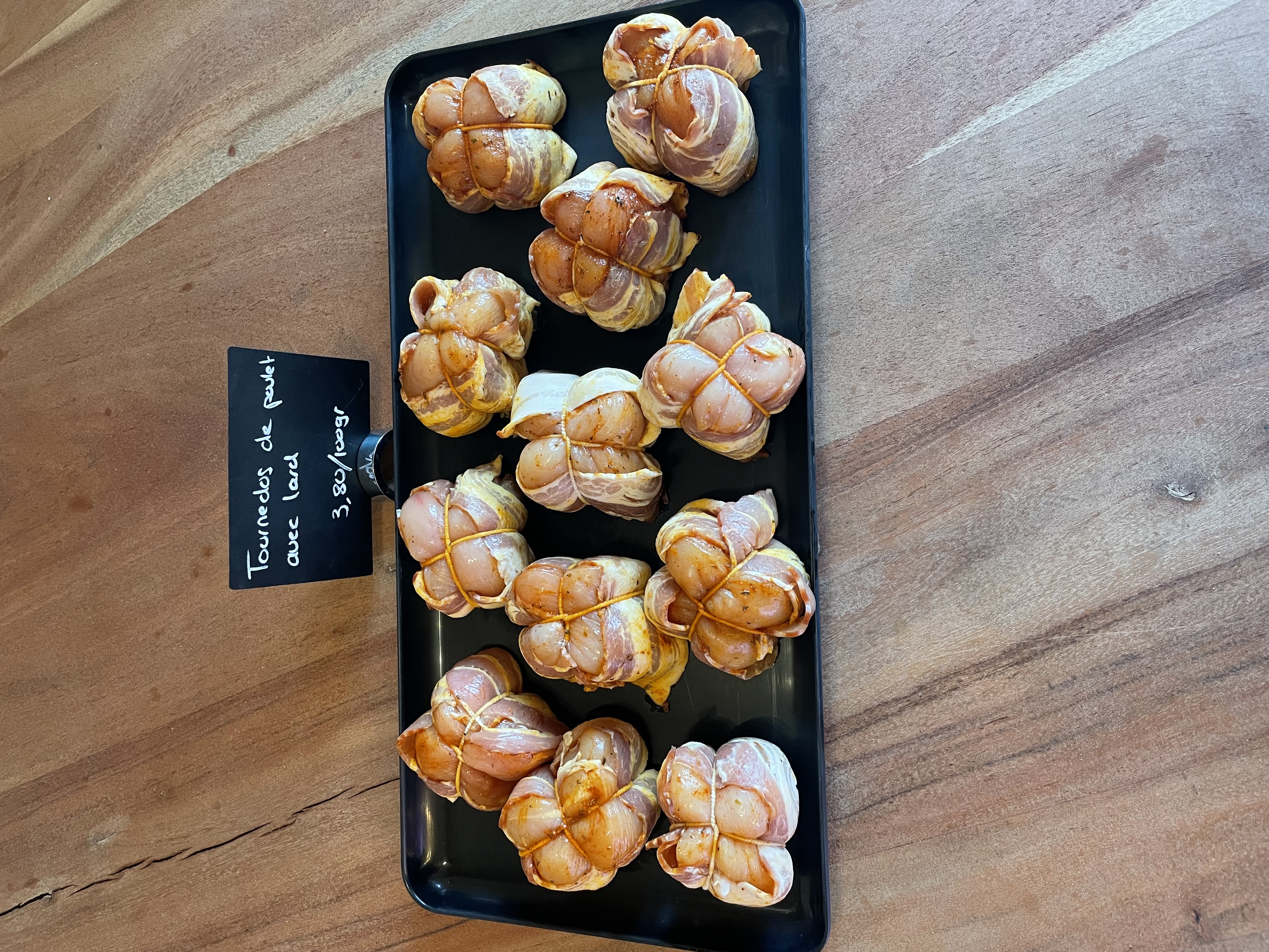 Tournedos de poulet avec lard réseaux.jpeg